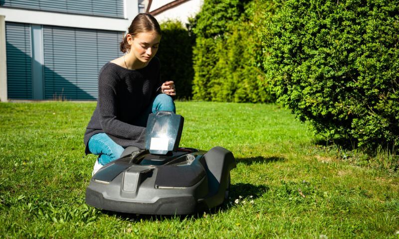 Ingår robotgräsklippare vid husköp